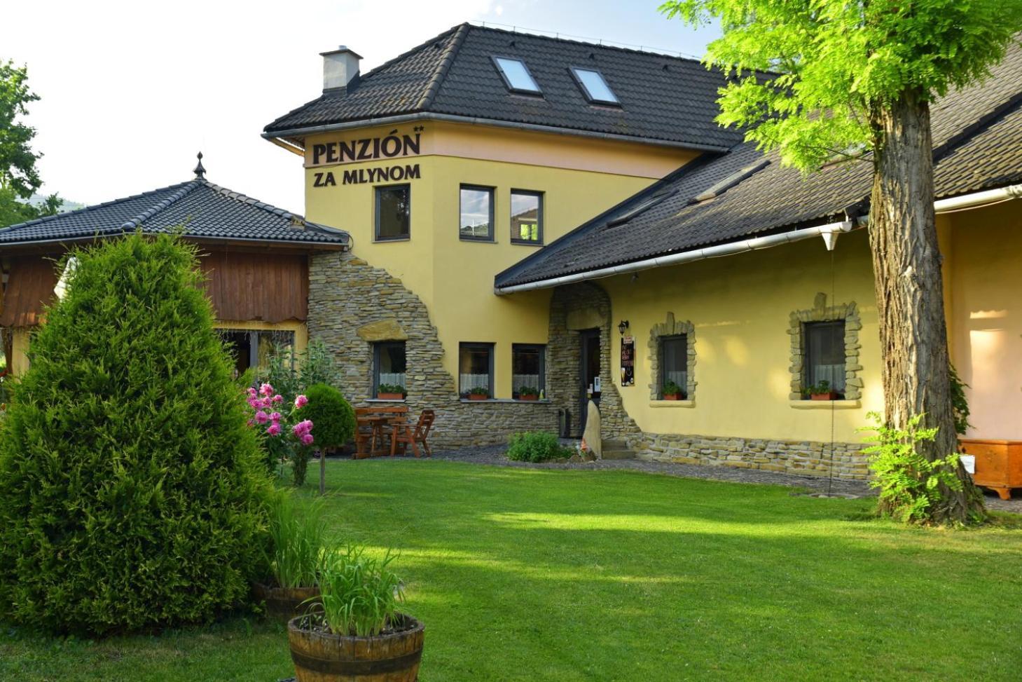 Penzion Za Mlynom Liptovska Tepla Екстер'єр фото